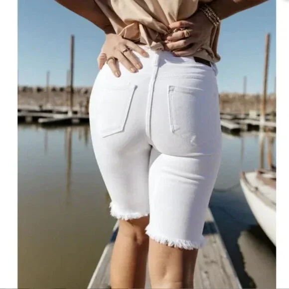 NWT Bohme Carmen Button White Bermuda Shorts Stretch Women's 29 Raw High Rise - Picture 2 of 15